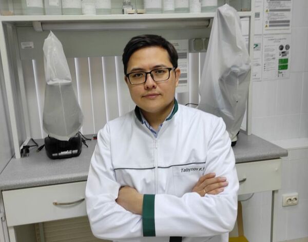 Чем опасен новый штамм коронавируса и поможет ли вакцинация - ответ вирусолога Табынова - Sputnik Казахстан