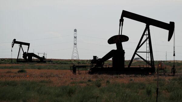 Добыча нефти - Sputnik Казахстан