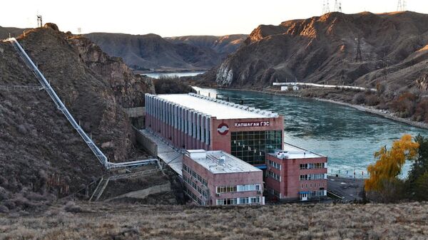 Гидроэлектростанция в районе Капчагайского водохранилища - Sputnik Казахстан