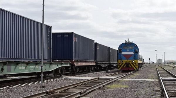 Железная дорога, товарный поезд, иллюстративное фото  - Sputnik Казахстан