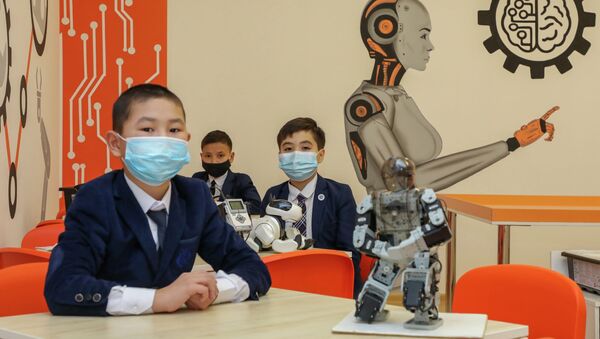 Глава государства посетил новую школу - Sputnik Казахстан