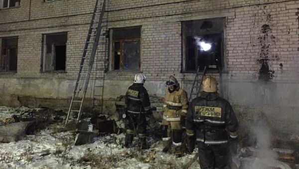 Сорок человек эвакуировали из горевшего общежития в Кокшетау - Sputnik Казахстан