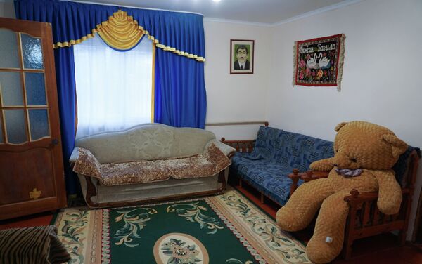 Комната гостевого дома в поселке Карабулак - Sputnik Казахстан