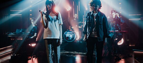 Группа «Сестры» стала музыкальным гостем «Вечернего Урганта» - Sputnik Казахстан