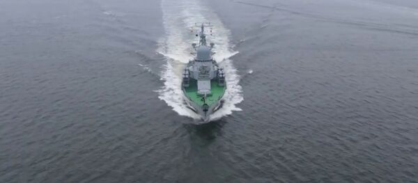 Ресей теңізшілері Ұлы Петр шығанағында америкалық кемені кері қайтарды - Sputnik Қазақстан