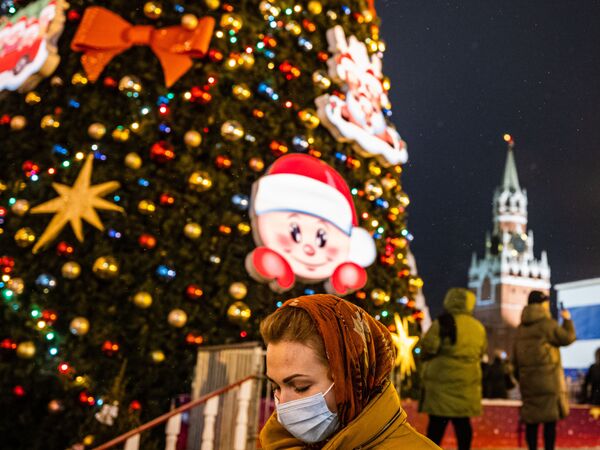 Новогодняя елка на Красной площади в Москве - Sputnik Казахстан
