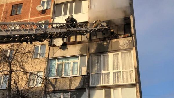 80-летняя женщина погибла при пожаре в девятиэтажном доме в Петропавловске - Sputnik Казахстан