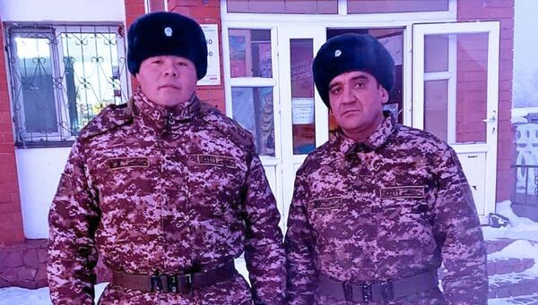 Двое военных спасли ребенка в Акмолинской области - Sputnik Казахстан