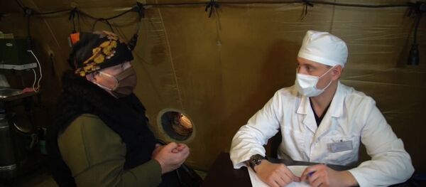 Әскери дәрігерлер Таулы Қарабақ тұрғындарын қалай емдеп жатыр - видео Әскери дәрігерлер Таулы Қарабақ тұрғындарын қалай емдеп жатыр - видео - Sputnik Қазақстан