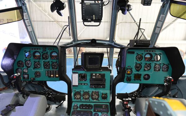 Вертолет Ми-8АМТ впервые собрали в Казахстане   - Sputnik Казахстан