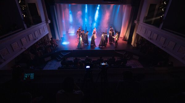 Димаш Кудайберген выступил музыкальным советником спектакля Абай - Тогжан Димаш Кудайберген выступил музыкальным советником спектакля Абай - Тогжан - Sputnik Казахстан