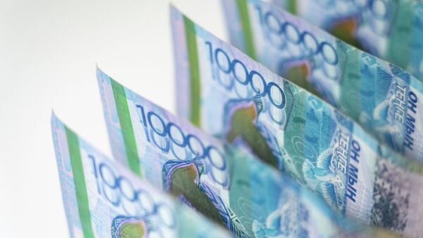 Тенге, деньги, купюры, банкноты  - Sputnik Казахстан