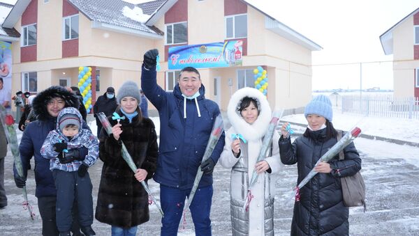 Новоселье отметили 120 семей в Талдыкоргане - Sputnik Казахстан