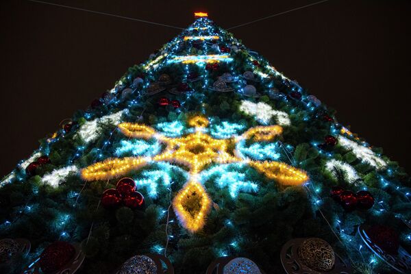  Новогоднее оформление города Нур-Султан - Sputnik Казахстан