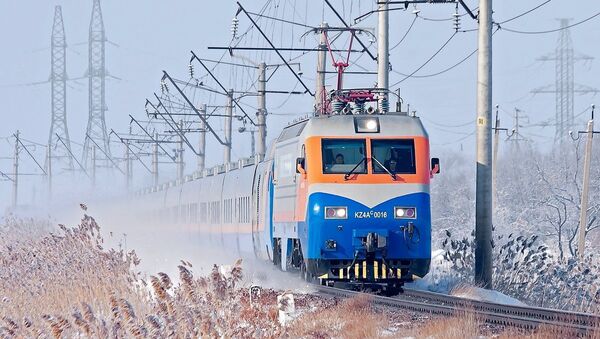 Поезд зимой - Sputnik Қазақстан