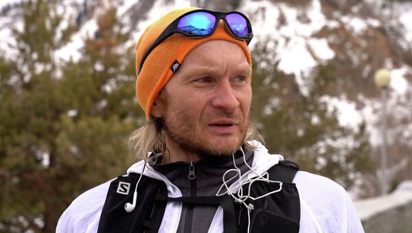 Ни разу не споткнулся: почти 17 тысяч ступенек преодолел алматинец за 6 часов на Медео - видео - Sputnik Казахстан
