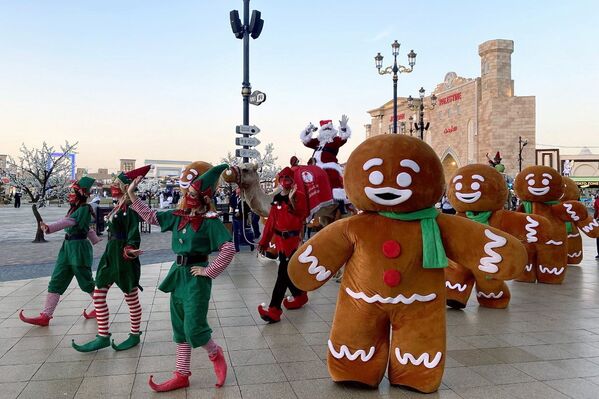 Рождественский парад в Дубаи - Sputnik Казахстан