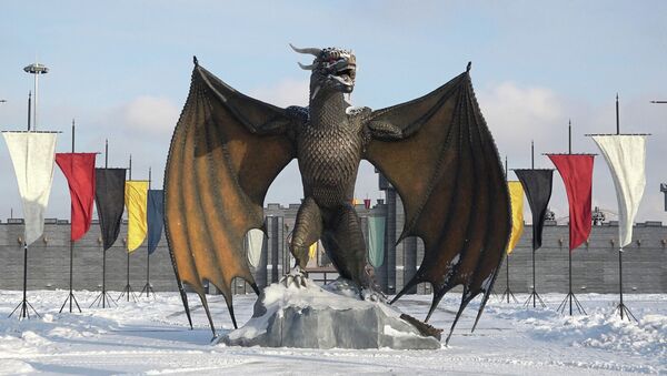 В стиле Игры престолов: замок и гигантский дракон появились в Нур-Султане - Sputnik Казахстан