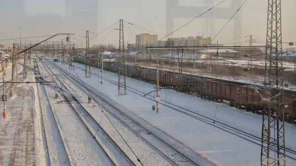 Железнодорожный вокзал открылся после капитальной реконструкции в Петропавловске - Sputnik Қазақстан