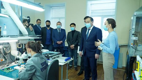 Ералы Тугжанов посетил производство уникальных аппаратов для лечения болезней легких - Sputnik Казахстан