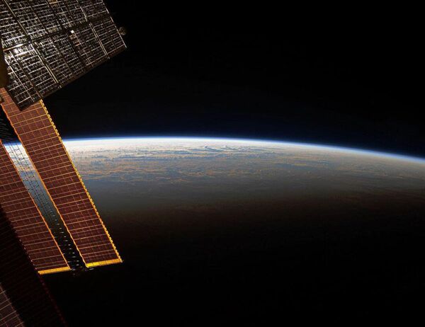 Рассвет с борта МКС - Sputnik Казахстан