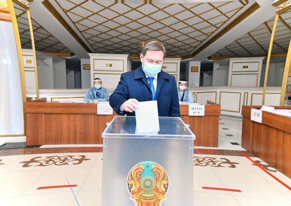 Мегаполис әкімдері қалай дауыс берді - Sputnik Қазақстан