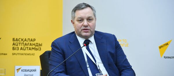 Генеральный секретарь Совета МПА СНГ  Дмитрий Кобицкий - Sputnik Казахстан