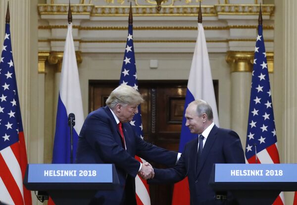 Встреча президента РФ Владимира Путина и президента США Дональда Трампа в Хельсинки - Sputnik Казахстан