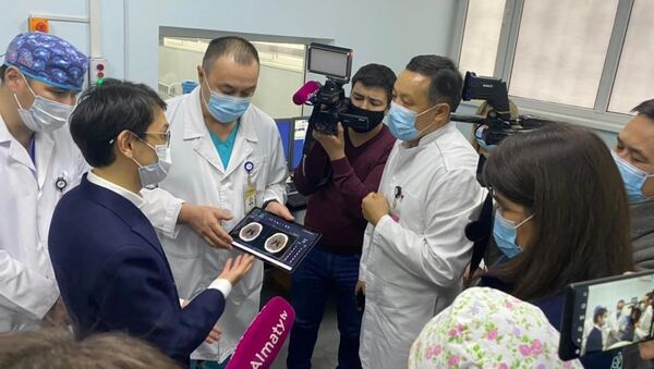 Операцию с использованием искусственного интеллекта впервые провели в Алматы - Sputnik Казахстан