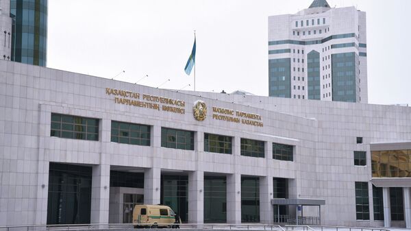 Здание мажилиса парламента  - Sputnik Казахстан