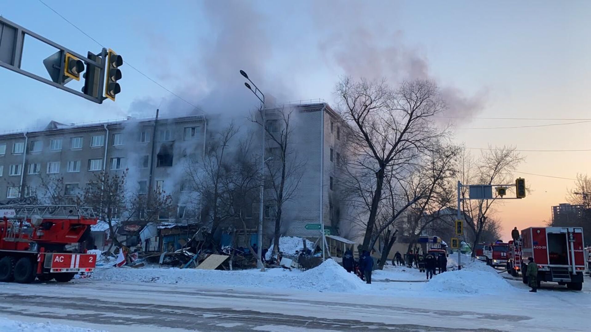 Взрыв газа в Петропавловске: один человек погиб, 13 человек госпитализированы - Sputnik Казахстан, 1920, 21.02.2021