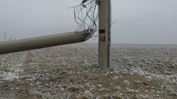 Обрыв линии электропередачи в Туркестанской области - Sputnik Казахстан