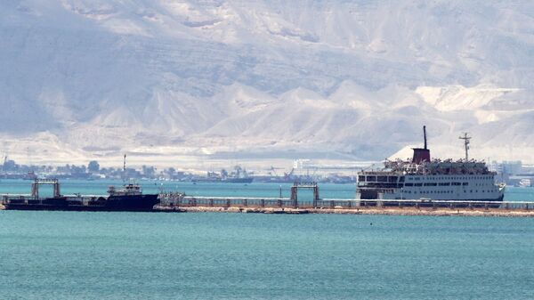 Корабли, ждущие очереди на вход в Суэцкий канал - Sputnik Казахстан