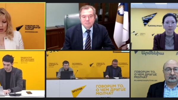 LIVE_СПУТНИК: Видеомост с министром ЕЭК Глазьевым - Sputnik Казахстан