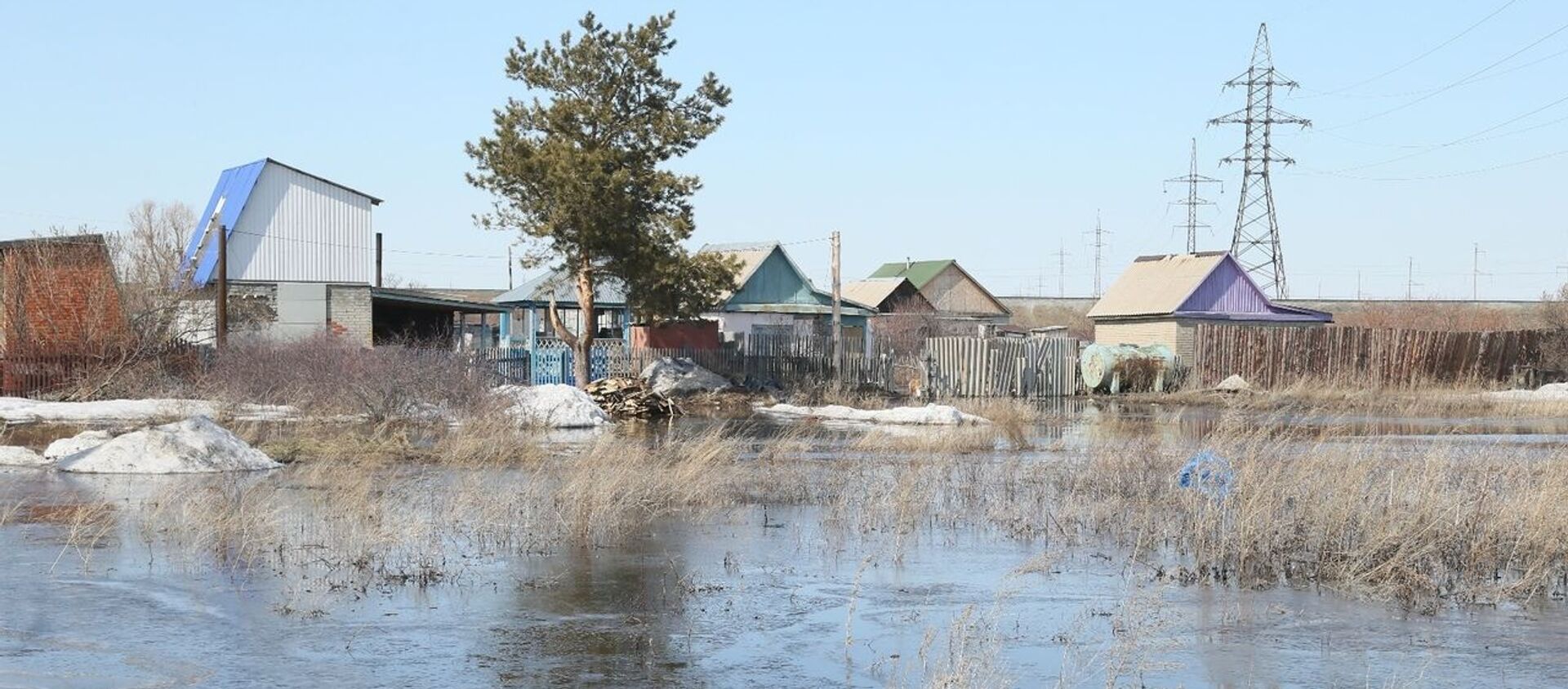 Наводнение в дачном кооперативе Текстильщики-1 близ Костаная - Sputnik Казахстан, 1920, 07.04.2021
