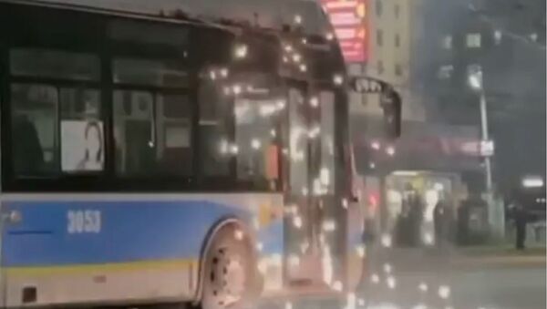 Загорелся троллейбус - Sputnik Казахстан