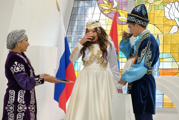 Фестиваль национальных свадеб в Самаре - Sputnik Казахстан