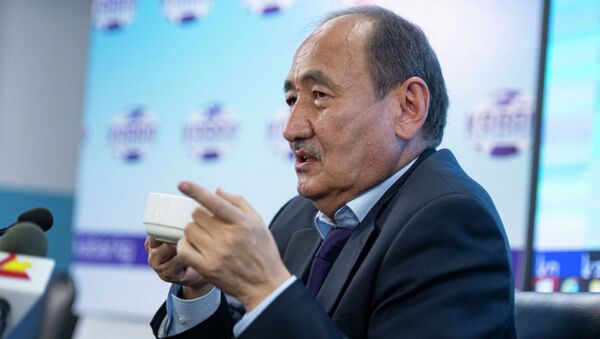 Министр здравоохранения Кыргызстана Алымкадыр Бейшеналиев - Sputnik Казахстан
