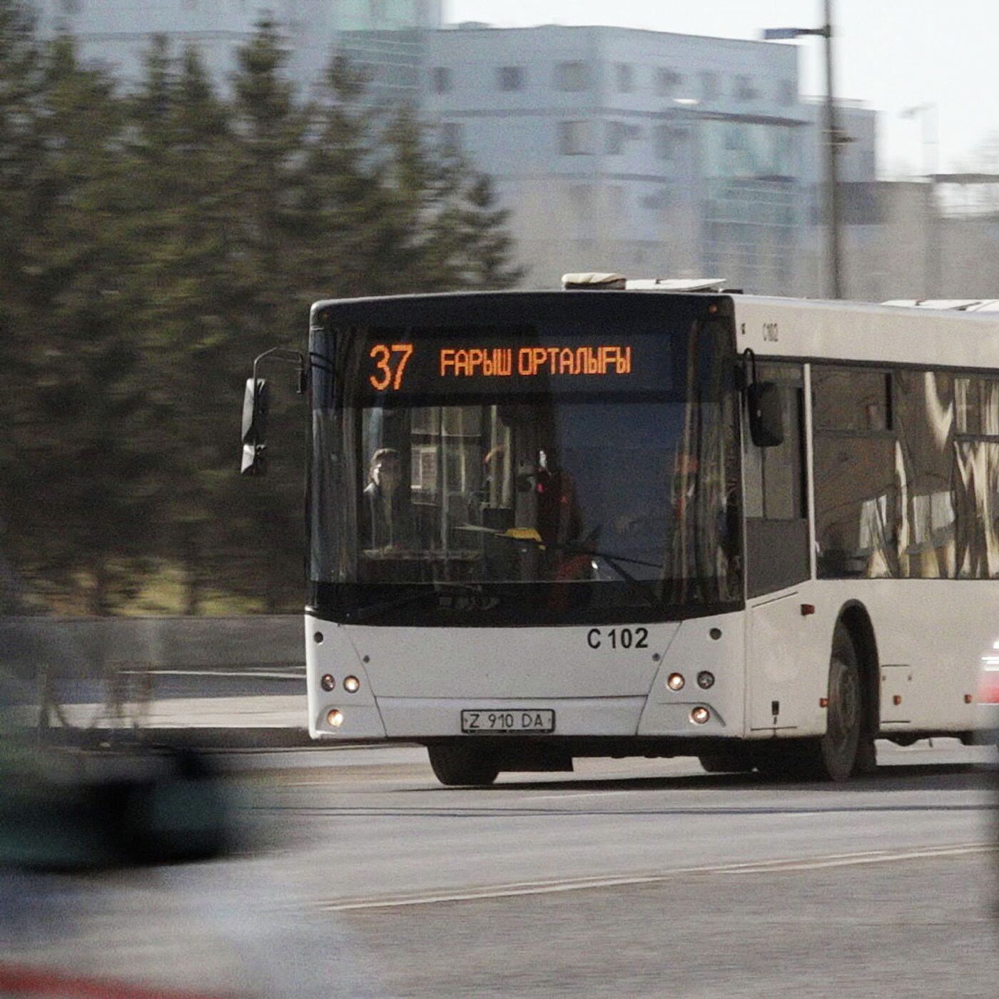 Автобусный парк в Павлодаре снова выставляют на продажу: стартовая цена -  $1,6 миллиона