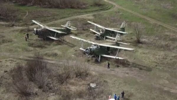 Вандалы на кладбище самолетов - Sputnik Казахстан