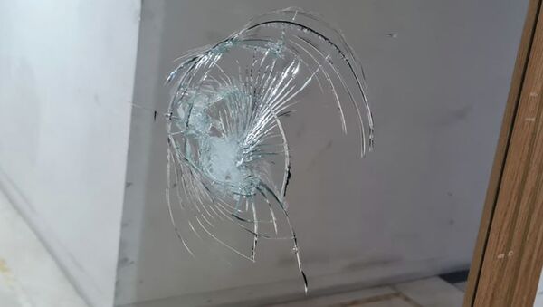 Ситуация в ЖК  Бухар Жырау Тауэрс после инцидента со стрелком, который закрылся в квартире - Sputnik Казахстан