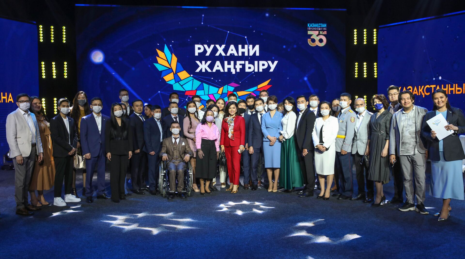 Токаев встретился с победителями проекта 100 новых лиц - Sputnik Казахстан, 1920, 30.04.2021