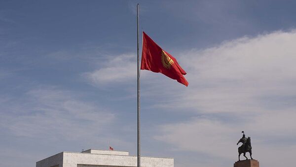 Приспущенный флаг Кыргызстана - Sputnik Казахстан