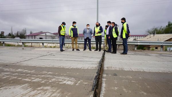 Швы бетонного покрытия разошлись на трассе в Алматинской области - Sputnik Казахстан