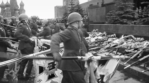 Парад Победы на Красной площади, 1945 год - Sputnik Казахстан