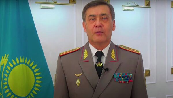 Поздравление министра обороны с Днем защитника Отечества - видео - Sputnik Казахстан