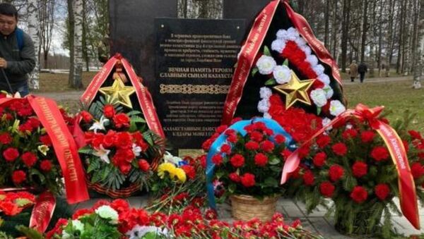В Ленинградской области РФ установили памятник воинам-казахстанцам 314-й стрелковой дивизии - Sputnik Казахстан