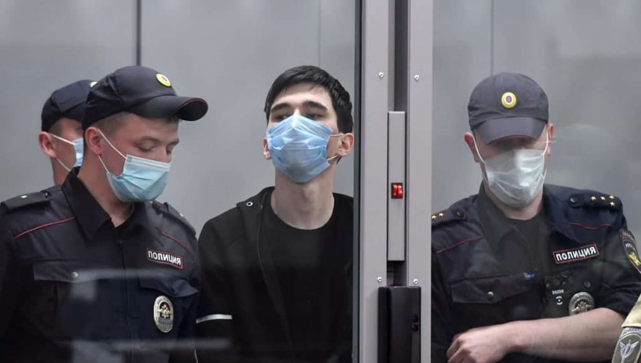 Ильназ галявиев 2023 казанский стрелок. Зачем галявиев напал на школу. Ильназ галявиев 2023 казанский стрелок. Стрелок в казани ильназ галявиев. Казань стрельба в школе ильназ галявиев.