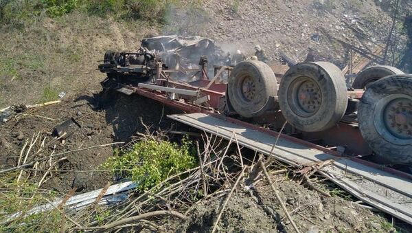 Тела двух человек нашли в сгоревшем грузовике - Sputnik Казахстан