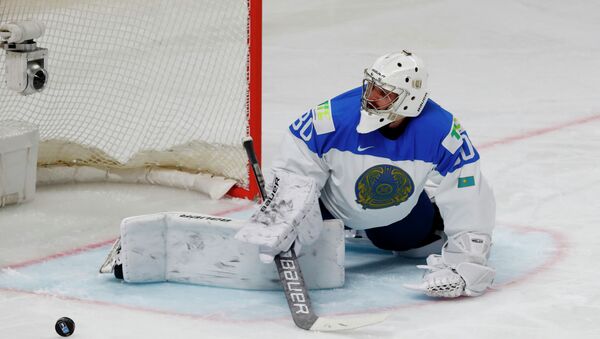 Чемпионат мира по хоккею с шайбой 2021 года - Группа B - Казахстан - Финляндия - 23 мая 2021 года Никита Бояркин (Казахстан) - Sputnik Казахстан